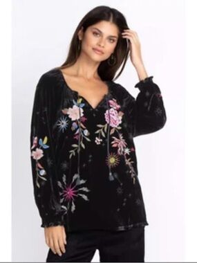 Johnny Was Black Velvet Embroidered Floral Celestial Blouse S NWT Boho Whimsi